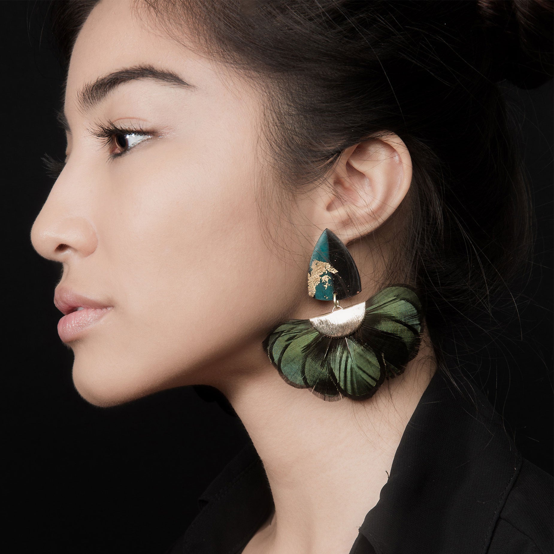 Venus Dangle Earrings with Pheasant Fan